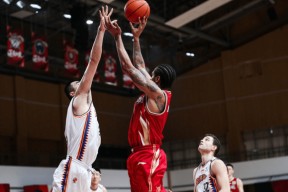 NINE GAME今夜社区盾焦点战，上海久事绝杀压哨，质疑声仍在，赛程密集仍需轮换的简单介绍