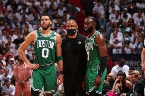 九游娱乐入口官网包含Karsa关键节点比分优势明显，热火带队取胜！的词条